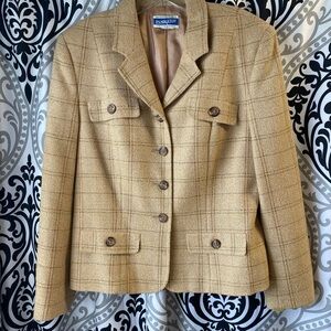Pendleton Women's Beige Checkered Blazer